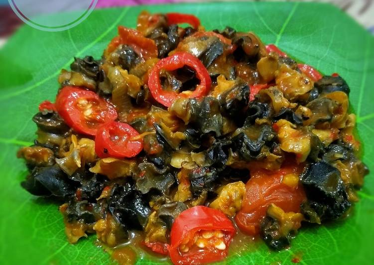 18. Keong Sawah Saus Padang ??