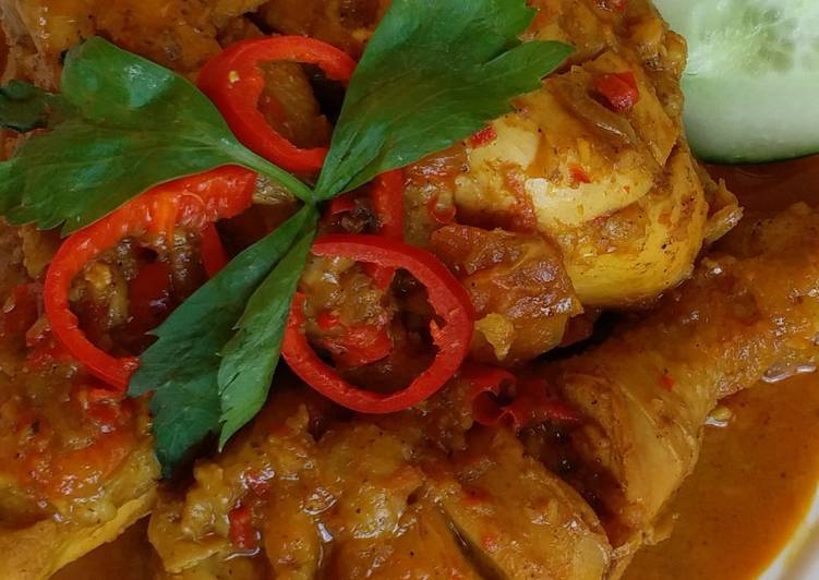 "Gulai Ayam"